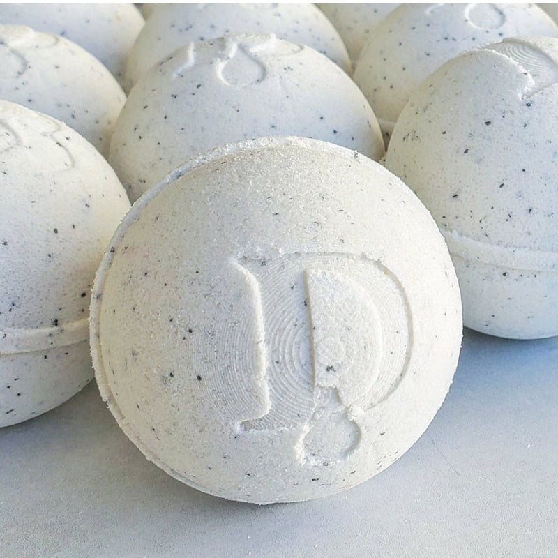 cookies cream fizzy bath