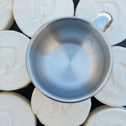 swirling cup